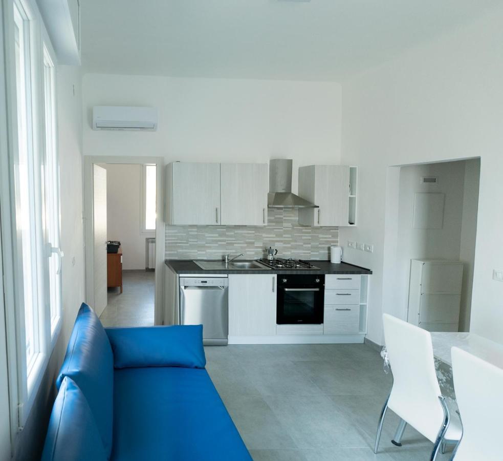 Villino Cavour Apartment Rimini Luaran gambar